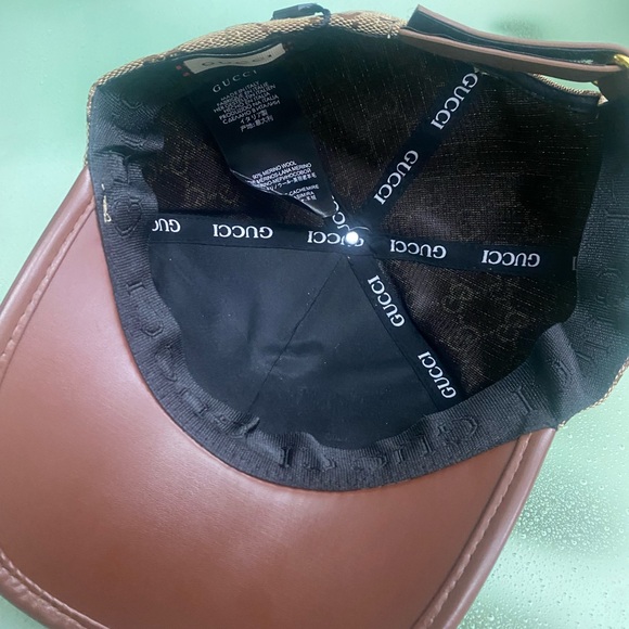 Gucci Tan and Brown Monogram Cap - Picture 4 of 6